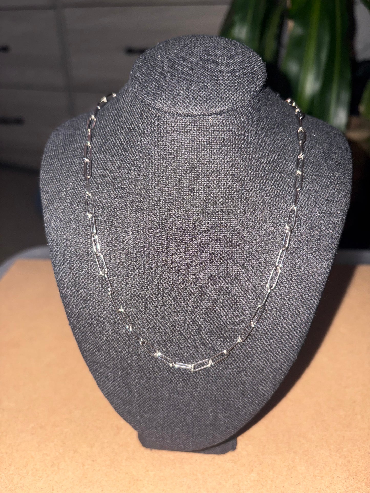 16” paper clip silver chain