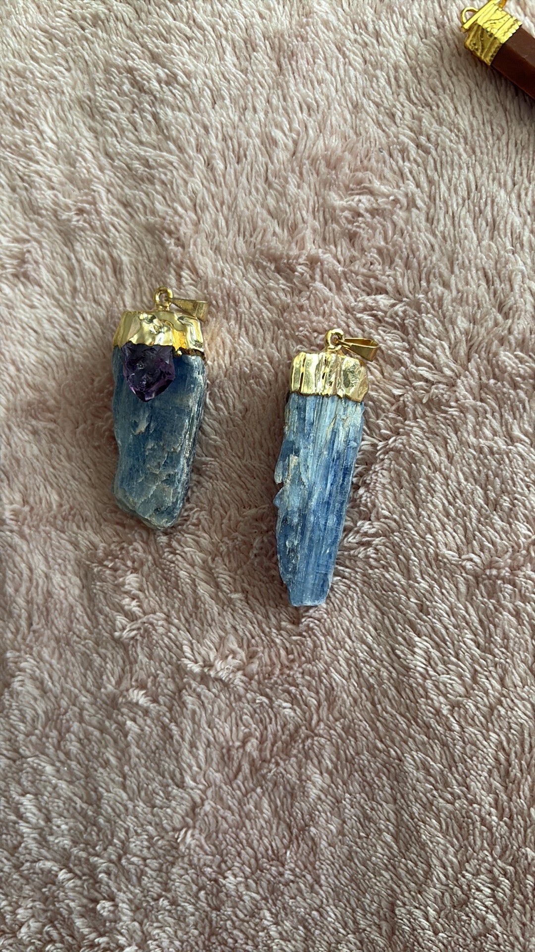 Blue Moon Aura