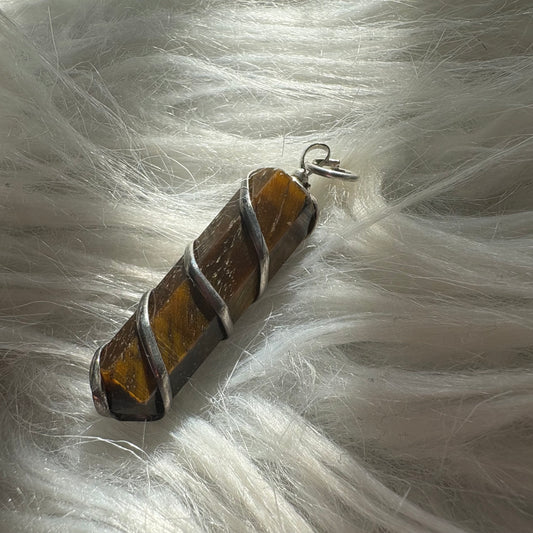 Tiger Twist Pendant – Handcrafted Tiger’s Eye Crystal Necklace Charm